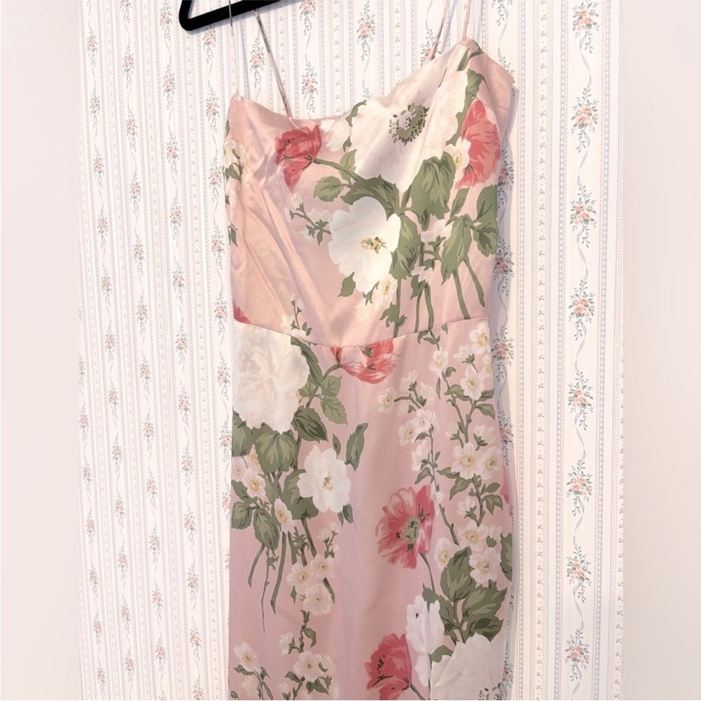 NEW Reformation Frankie Silk Dress - Picture 6 of 13